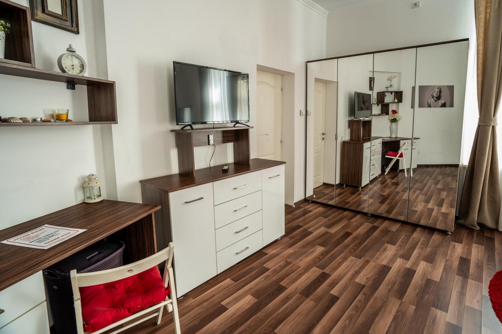 Downtown Central University Apartament - Cal1 Bukarest Eksteriør billede